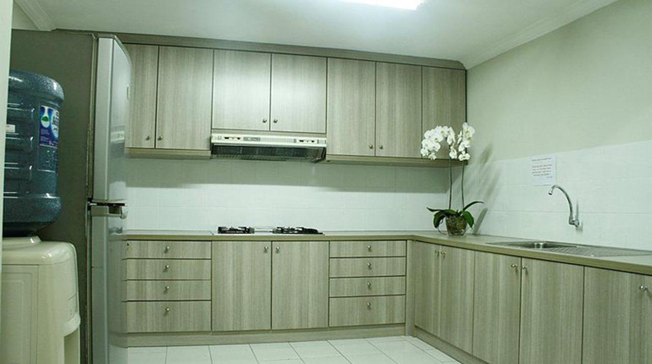 Kusuma Atmadja Residence Jakarta Buitenkant foto